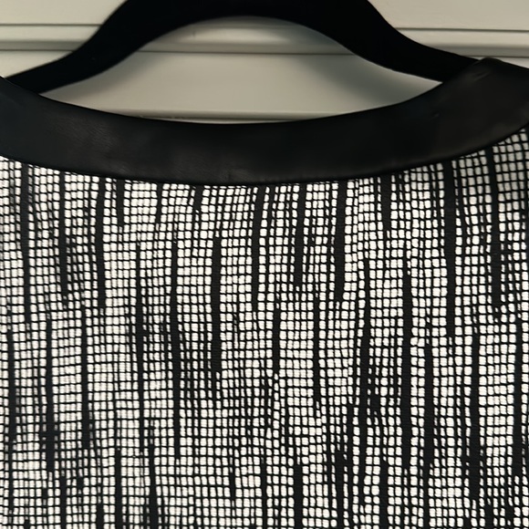 NWOT RAFAELLA Zip Front Jacket with Faux Leather Trim and two zipped pockets-18W - Picture 7 of 8